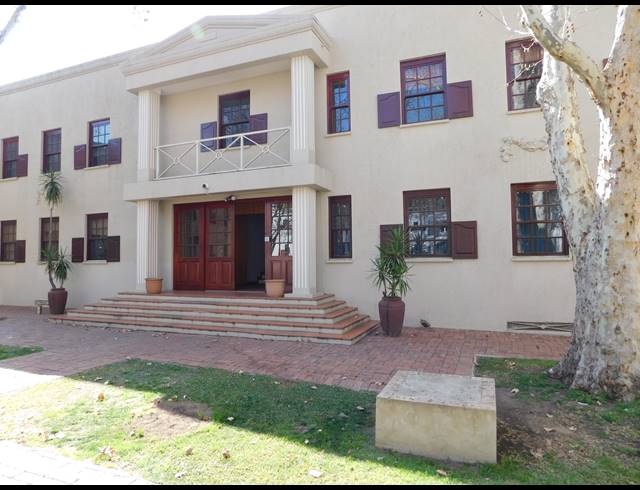 400M² OFFICE FOR SALE IN FERNDALE